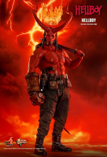 Hot Toys 1:6 Hellboy-0