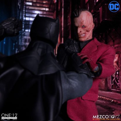 Mezco One:12 Collective Two Face Action Figure-23395