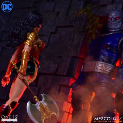 Mezco One:12 Collective Wonder Woman DC Comics. Action Figure-25531