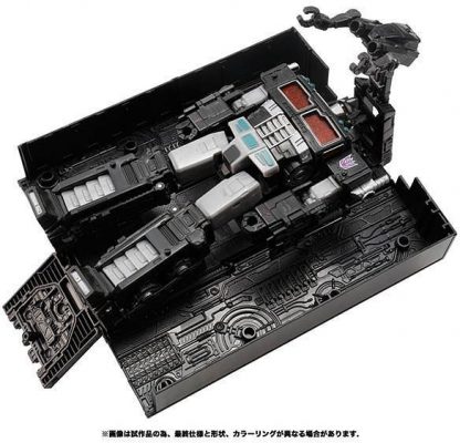 Transformers War For Cybertron WFC-16 Nemesis Prime : Takara Tomy Version