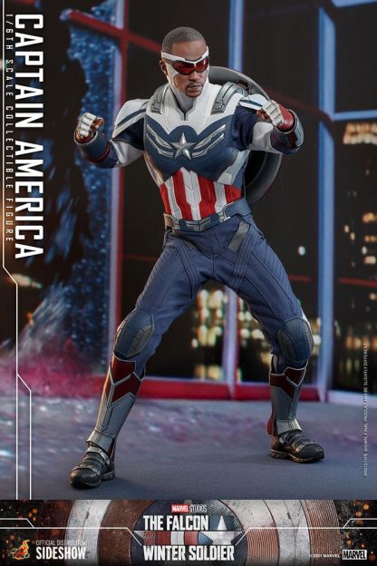 Hot Toys The Falcon and The Winter Soldier Captain America Sam Wilson 1/6 Scale Figure