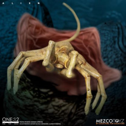 Mezco One:12 Collective Alien Action Figure