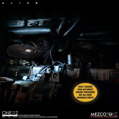 Mezco One:12 Collective Alien Action Figure