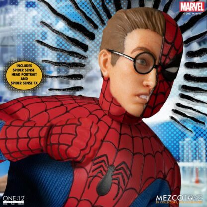 Mezco One:12 Collective Amazing Spider-Man Deluxe Edition