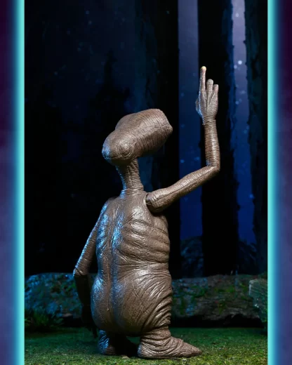 E.T. The Extra-Terrestrial 40th Anniversary Ultimate E.T. 7" Scale Action Figure