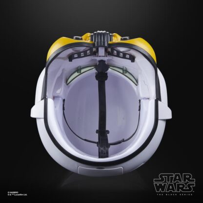 Star Wars The Black Series Artillery Stormtrooper Electronic Helmet (The Mandalorian)