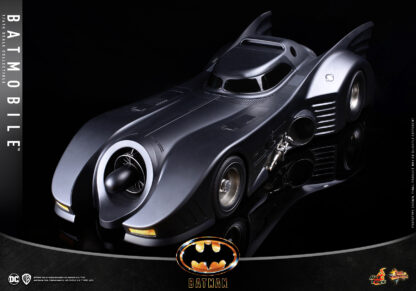 Hot Toys Batman 1989 Batmobile