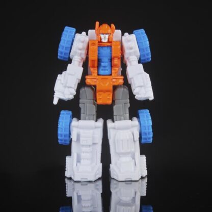 Transformers Generations Selects Titan Guardian Robot and Lunar Tread