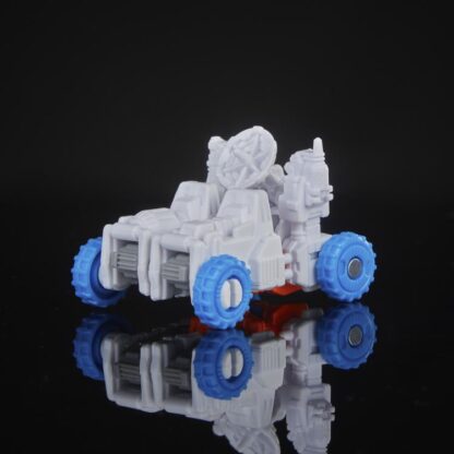 Transformers Generations Selects Titan Guardian Robot and Lunar Tread