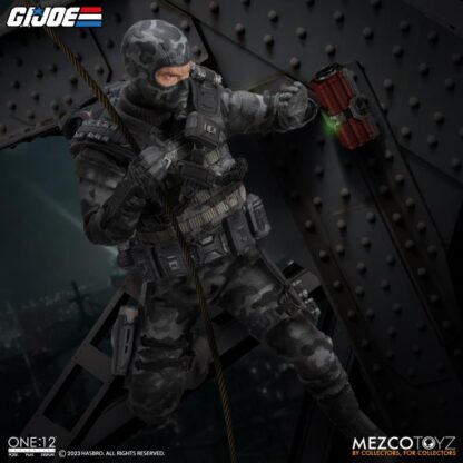 Mezco One:12 Collective G.I. Joe Firefly Action Figure