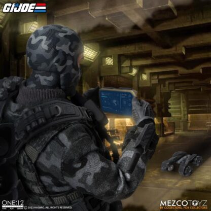 Mezco One:12 Collective G.I. Joe Firefly Action Figure