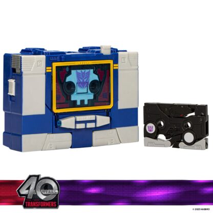 Transformers 40th Anniversary G1 Soundwave and Laserbeak