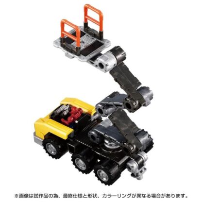 Diaclone DA-105 Dia-Nauts and Lift Machine Set