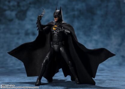 Bandai S.H.Figuarts The Flash Batman ( Keaton )