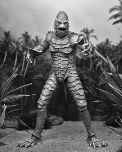 NECA Ultimate The Creature from the Black Lagoon ( Black and White Version )