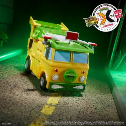 Transformers X Teenage Mutant Ninja Turtles Party Wagon Crossover