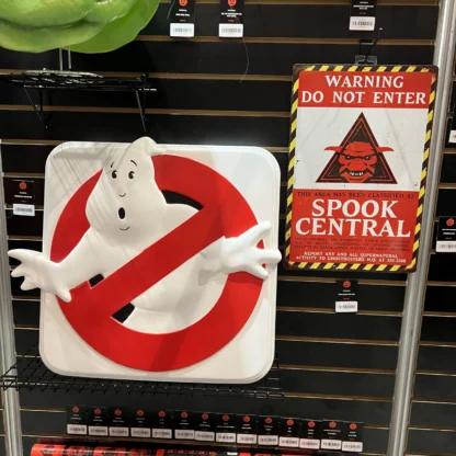 Trick or Treat Studios Ghostbusters Light Up No Ghosts Sign