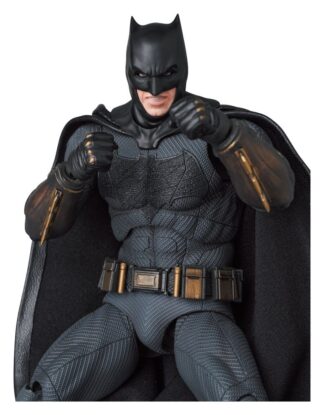 Medicom Toy MAFEX No. 222 Batman (Zack Snyder's Justice League ) Re-Run